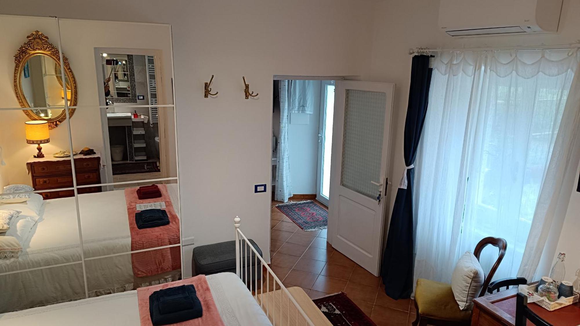 La Graziosa Dorata Lerici San Lorenzo Villa Indipendente 2 Persone Parcheggio Gratuito Bagian luar foto